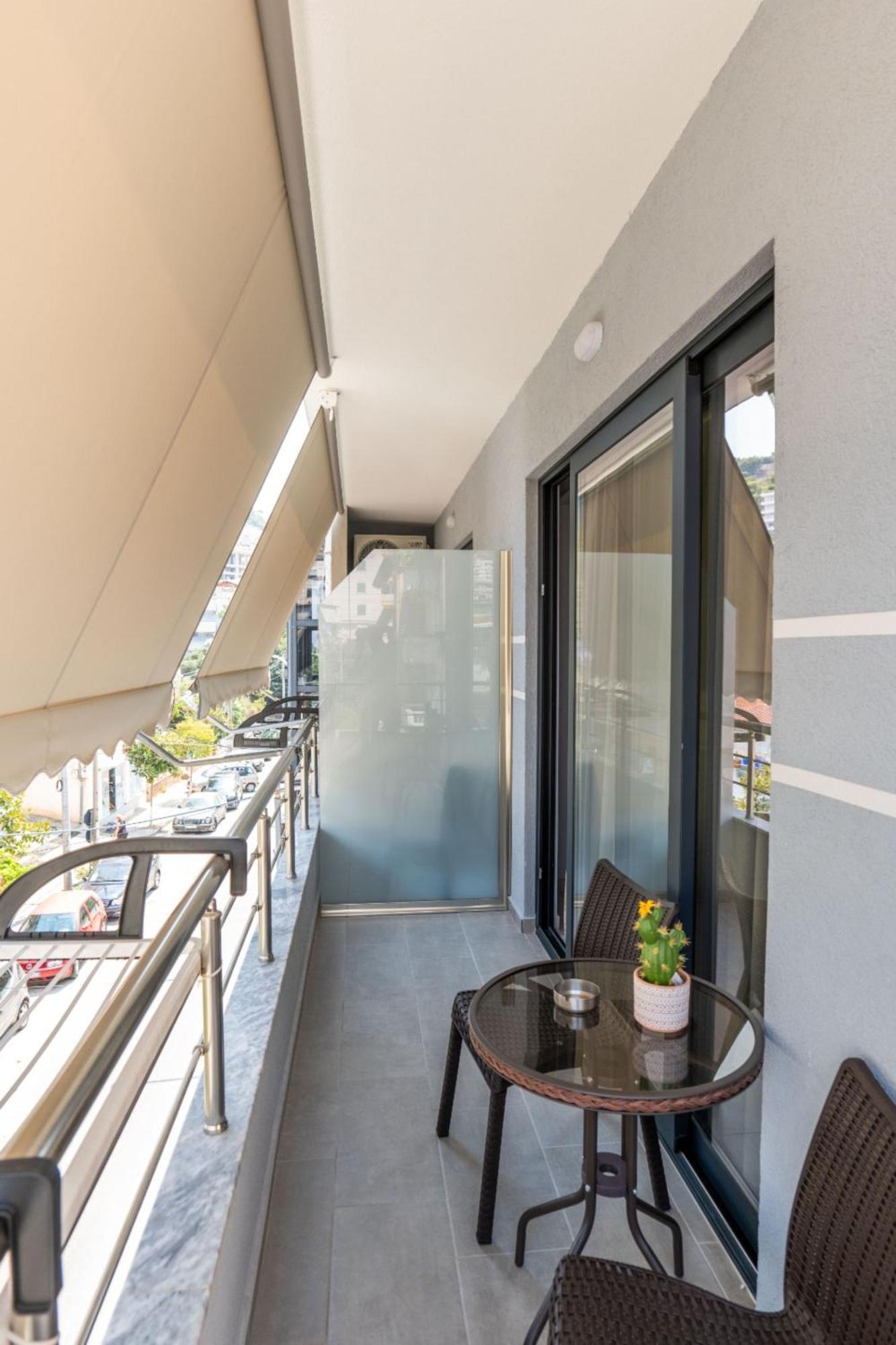 Aleksandra Apartments Sarande Ngoại thất bức ảnh