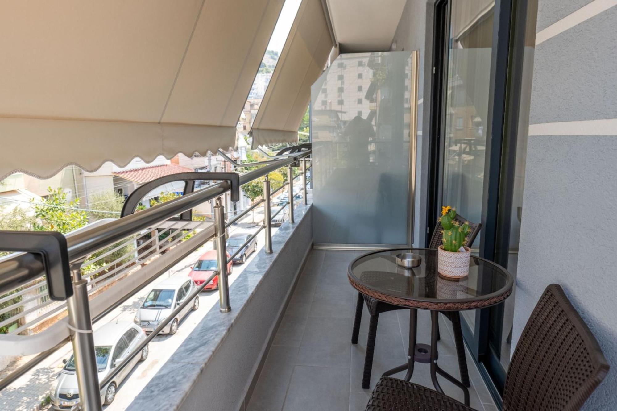 Aleksandra Apartments Sarande Ngoại thất bức ảnh