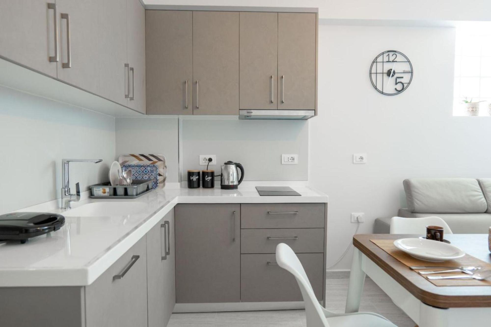 Aleksandra Apartments Sarande Ngoại thất bức ảnh