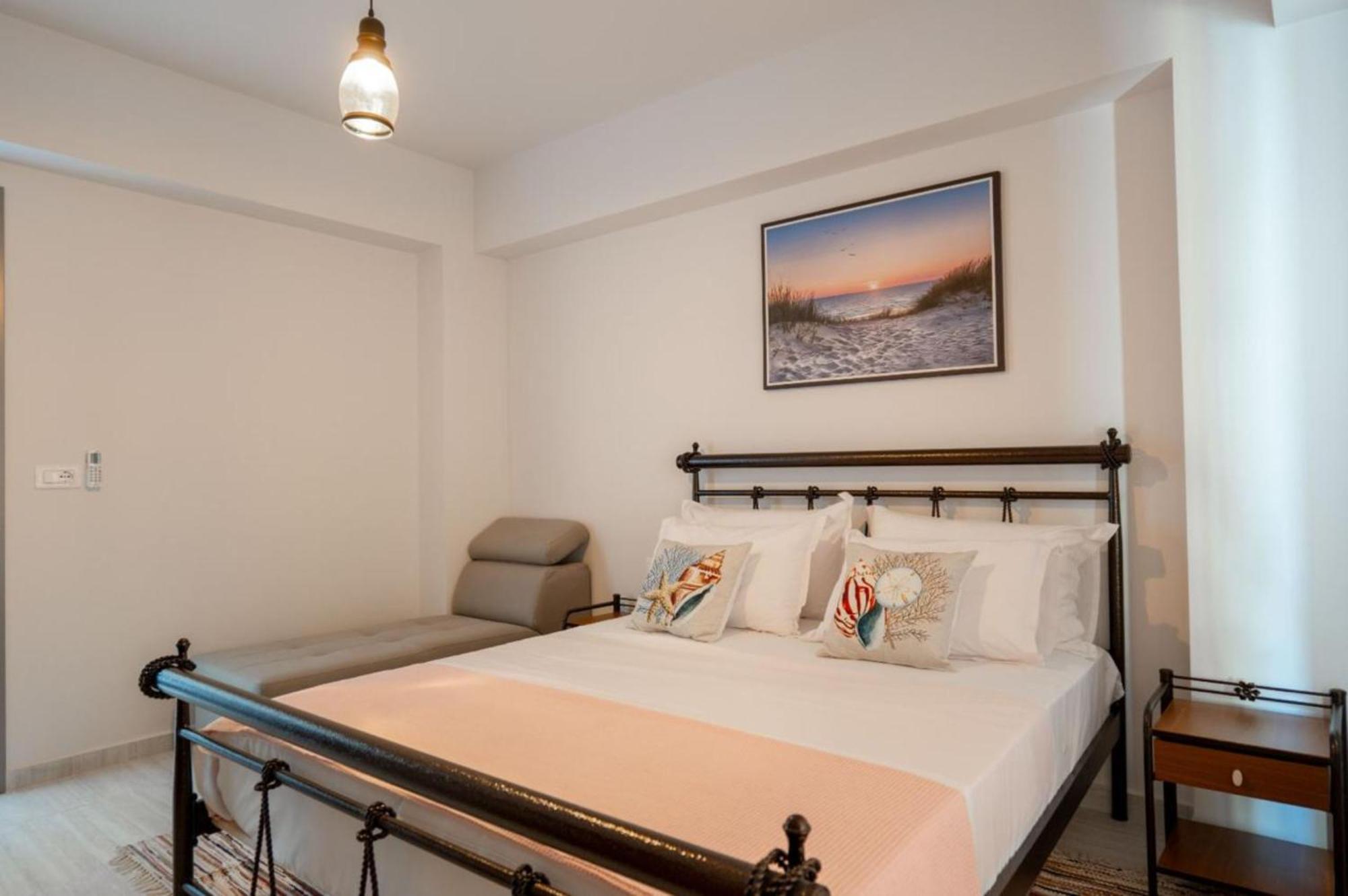 Aleksandra Apartments Sarande Ngoại thất bức ảnh
